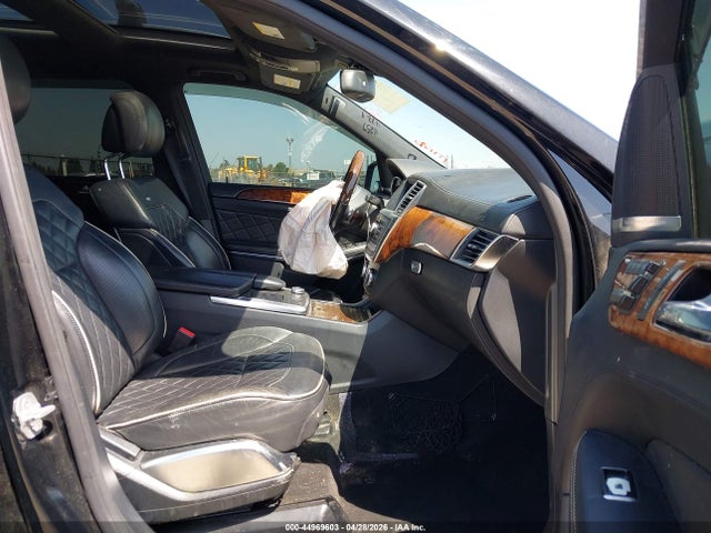 4JGDF7DE5FA508185 Mercedes-Benz Gl 550 4matic