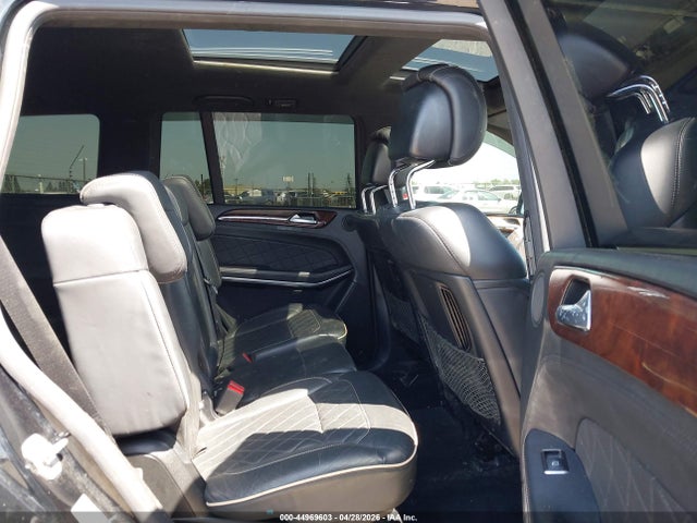 4JGDF7DE5FA508185 Mercedes-Benz Gl 550 4matic