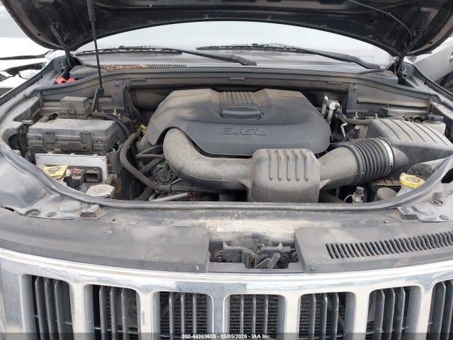 Продаж на аукціоні авто 2011 Jeep Grand Cherokee Laredo, vin: 1J4RR4GG2BC572285, номер лоту: 44969605
