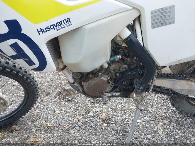 VBKUAL409KM420747 Husqvarna Fe501