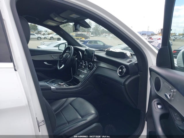WDC0G4JB7KV171251 Mercedes-Benz GLC 300