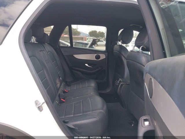 WDC0G4JB7KV171251 Mercedes-Benz GLC 300