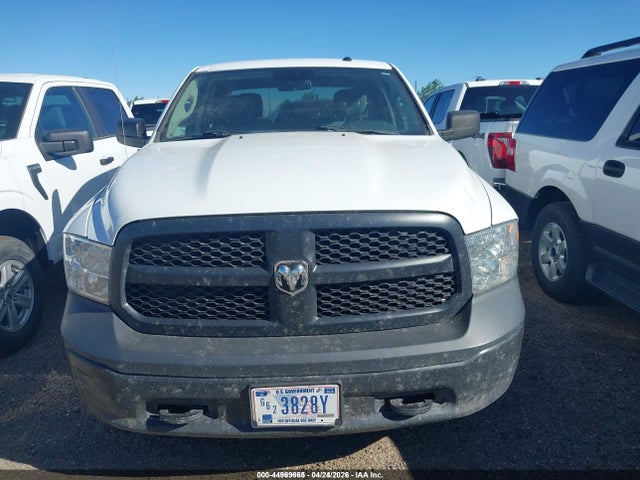 3C6RR7KG5MG691681 RAM 1500 Classic Tradesman 4x4 5&#039;7 Box