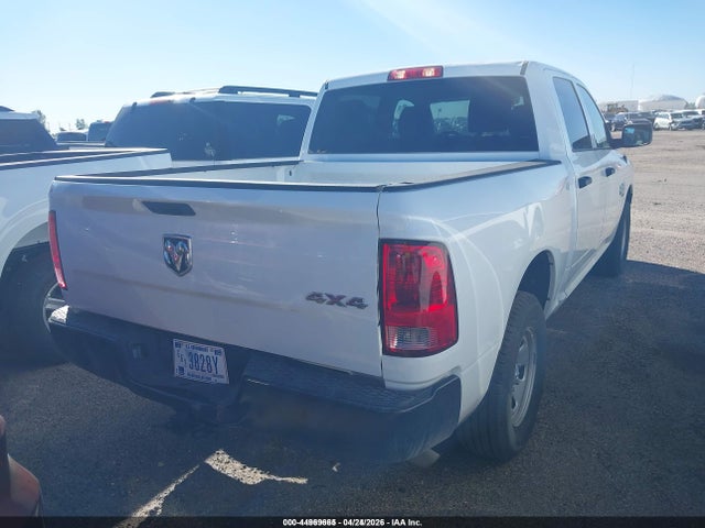 3C6RR7KG5MG691681 RAM 1500 Classic Tradesman 4x4 5&#039;7 Box