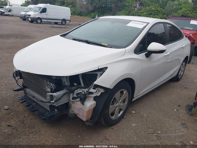 Продажа на аукционе авто 2017 Chevrolet Cruze Ls Auto, vin: 1G1BC5SM7H7247475, номер лота: 44969666