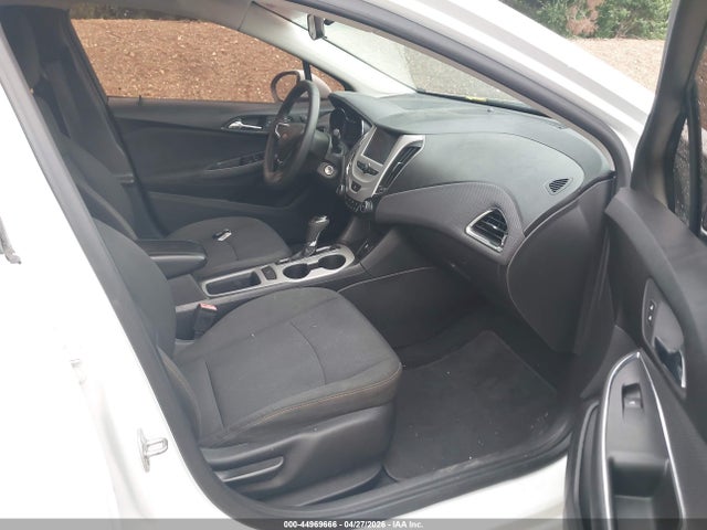 Продажа на аукционе авто 2017 Chevrolet Cruze Ls Auto, vin: 1G1BC5SM7H7247475, номер лота: 44969666