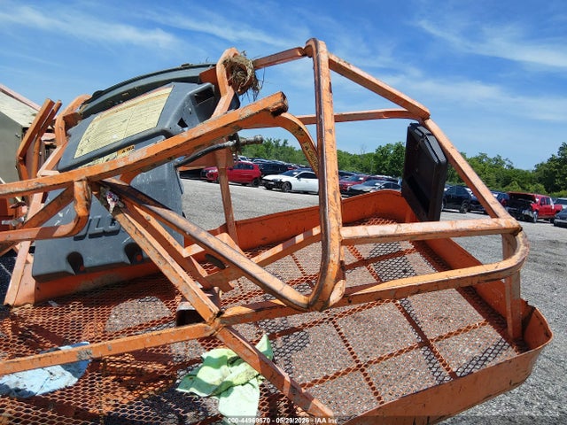 Продаж на аукціоні авто 2004 Jlg Lift 600s, vin: 0300078058, номер лоту: 44969670