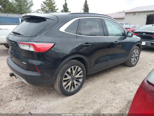 2020 Ford Escape Titanium მანქანა იყიდება აუქციონზე, vin: 1FMCU9J95LUB15236, აუქციონის ნომერი: 44969687