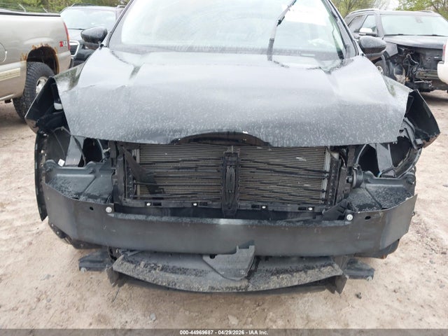 2020 Ford Escape Titanium მანქანა იყიდება აუქციონზე, vin: 1FMCU9J95LUB15236, აუქციონის ნომერი: 44969687
