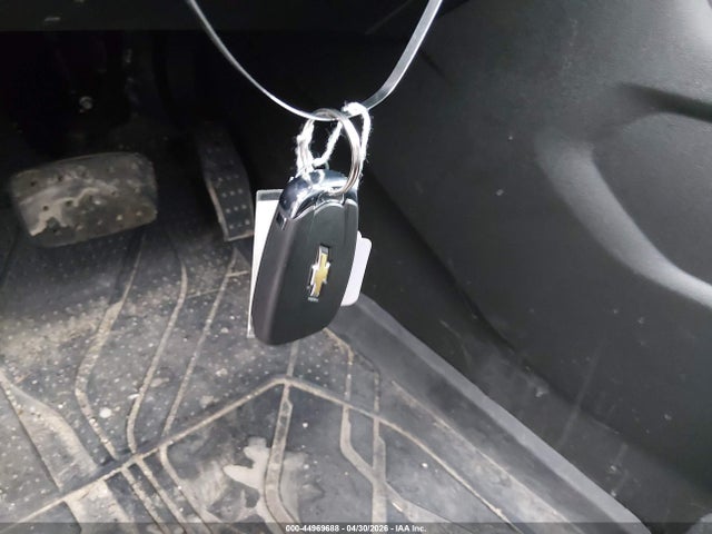 Продажа на аукционе авто 2023 Chevrolet Traverse Fwd Lt Cloth, vin: 1GNERGKW6PJ110908, номер лота: 44969688