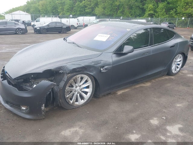 Tesla Model S 100d/60d/75d/90d/p100d 2017 5YJSA1E4XHF214871 Image 2