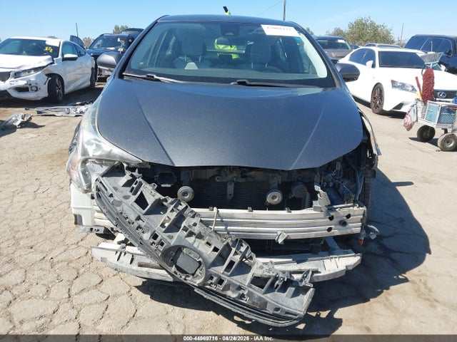 2017 Toyota Prius Two მანქანა იყიდება აუქციონზე, vin: JTDKBRFU9H3038337, აუქციონის ნომერი: 44969716