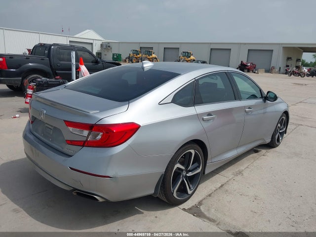 44969759 :رقم المزاد ، 1HGCV1F38JA125668 vin ، 2018 Honda Accord Sport مزاد بيع