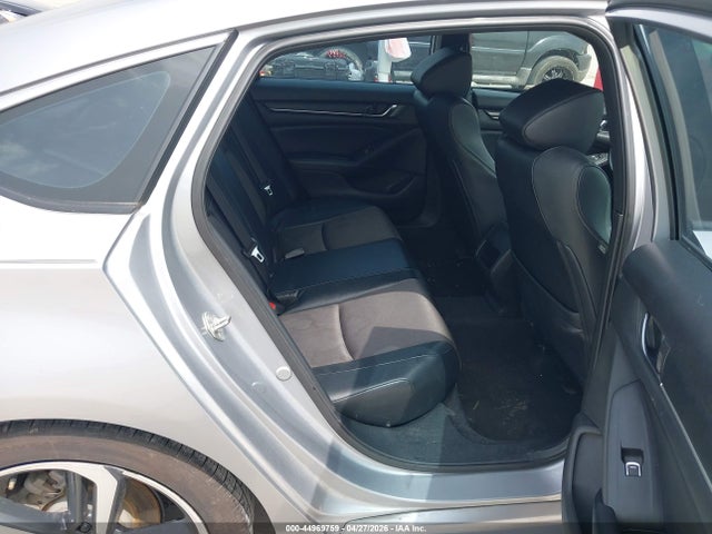 44969759 :رقم المزاد ، 1HGCV1F38JA125668 vin ، 2018 Honda Accord Sport مزاد بيع