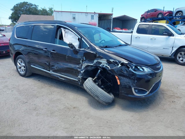 Aukcja sprzedaży 2017 Chrysler Pacifica Touring-l, vin: 2C4RC1BG6HR668028, numer aukcji: 44969778