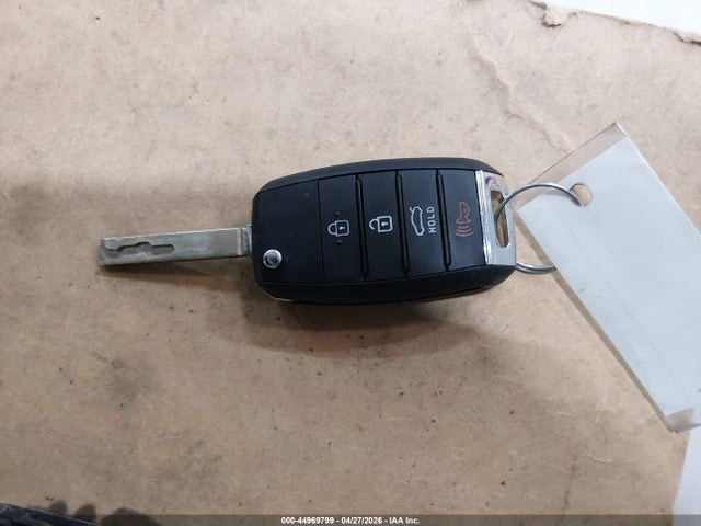 2018 Kia Optima Lx მანქანა იყიდება აუქციონზე, vin: 5XXGT4L31JG240094, აუქციონის ნომერი: 44969799
