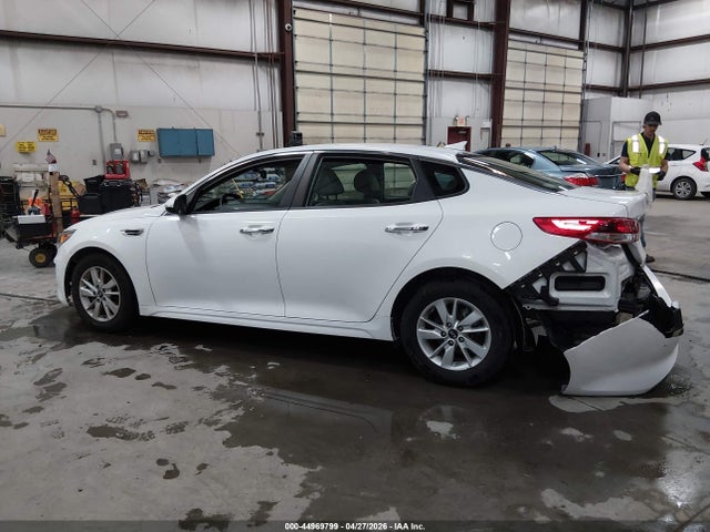 2018 Kia Optima Lx მანქანა იყიდება აუქციონზე, vin: 5XXGT4L31JG240094, აუქციონის ნომერი: 44969799
