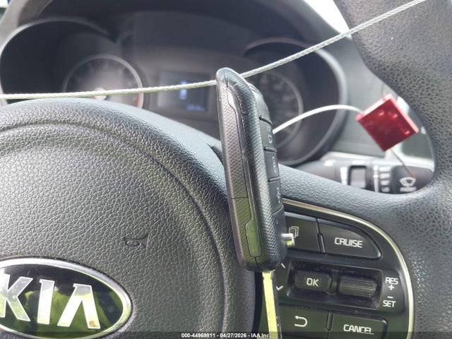 5XXGT4L31HG163933 KIA Optima Lx
