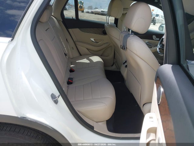 WDC0G4JB8JV071464 Mercedes-Benz GLC 300