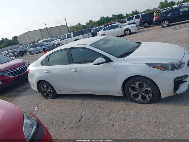 Продажа на аукционе авто 2019 Kia Forte Lxs, vin: 3KPF24AD5KE011356, номер лота: 44969832