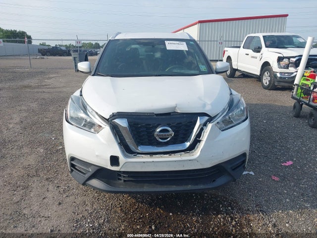 2019 Nissan Kicks Sv მანქანა იყიდება აუქციონზე, vin: 3N1CP5CU1KL538221, აუქციონის ნომერი: 44969842