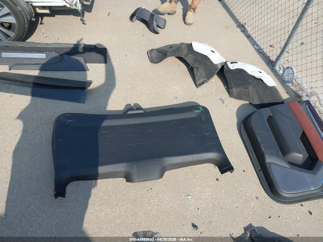 Продаж на аукціоні авто 2024 Gmc Yukon Xl 4wd Denali Ultimate, vin: 1GKS2KKL8RR120289, номер лоту: 44969843