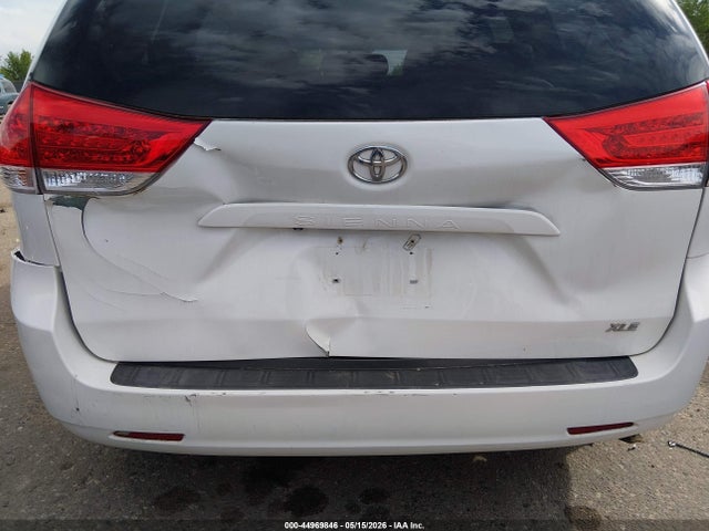 Aukcja sprzedaży 2012 Toyota Sienna Xle V6 8 Passenger, vin: 5TDYK3DC1CS248343, numer aukcji: 44969846