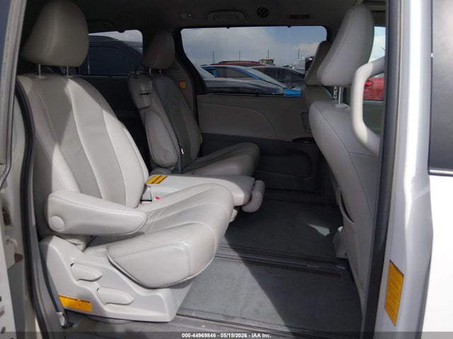 Aukcja sprzedaży 2012 Toyota Sienna Xle V6 8 Passenger, vin: 5TDYK3DC1CS248343, numer aukcji: 44969846