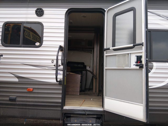 Heartland Rv Other 2019 5SFPB3623KE390047 Image 5