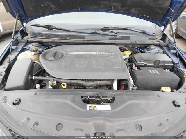Продаж на аукціоні авто 2015 Chrysler 200 S, vin: 1C3CCCBG3FN608904, номер лоту: 44969877