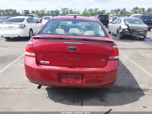 44969880 :رقم المزاد ، 1FAHP3FN8BW115275 vin ، 2011 Ford Focus Se مزاد بيع
