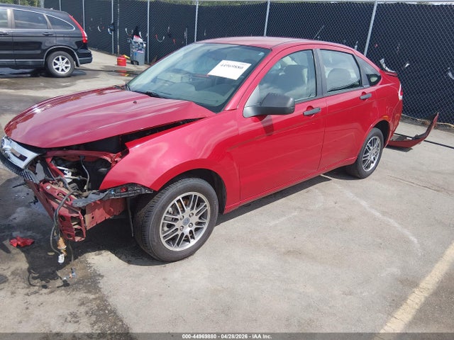 44969880 :رقم المزاد ، 1FAHP3FN8BW115275 vin ، 2011 Ford Focus Se مزاد بيع