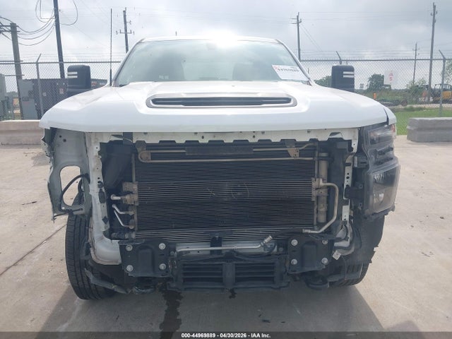 1GC4YLEY7NF333990 Chevrolet Silverado 2500hd 4wd Long Bed Wt