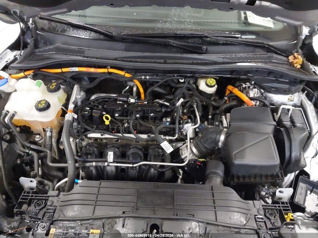 44969916 :رقم المزاد ، 1FMCU9CZ7MUA52526 vin ، 2021 Ford Escape Sel Hybrid مزاد بيع