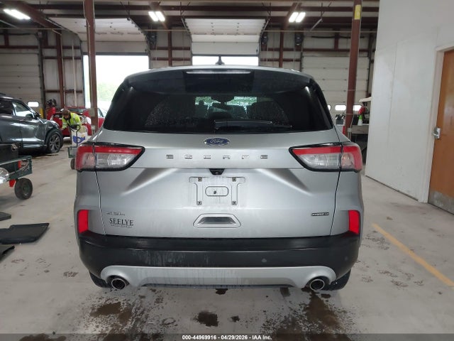 44969916 :رقم المزاد ، 1FMCU9CZ7MUA52526 vin ، 2021 Ford Escape Sel Hybrid مزاد بيع