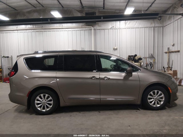 Aukcja sprzedaży 2018 Chrysler Pacifica Touring L, vin: 2C4RC1BG8JR193830, numer aukcji: 44969917