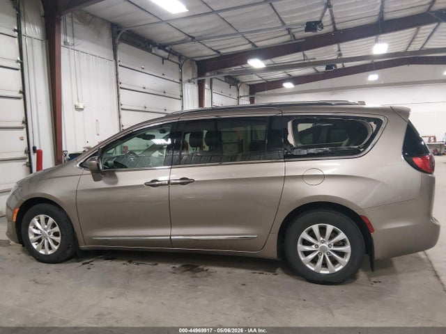 Aukcja sprzedaży 2018 Chrysler Pacifica Touring L, vin: 2C4RC1BG8JR193830, numer aukcji: 44969917