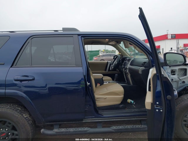 Aukcja sprzedaży 2024 Toyota 4runner Sr5, vin: JTEEU5JR1R5306382, numer aukcji: 44969942