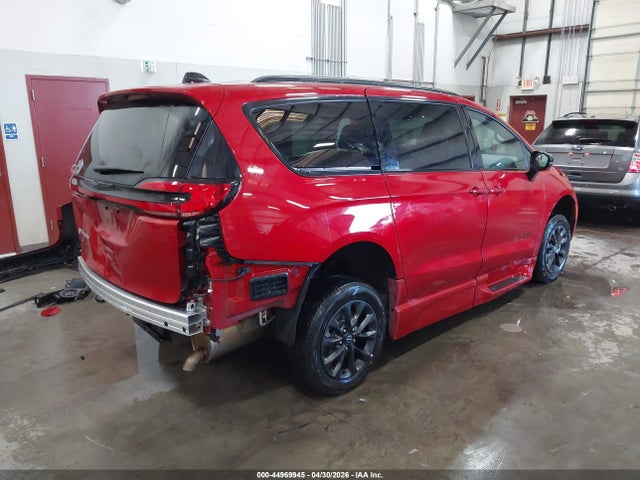 Chrysler Pacifica Select 2025 2C4RC1BG3SR605105 Image 4