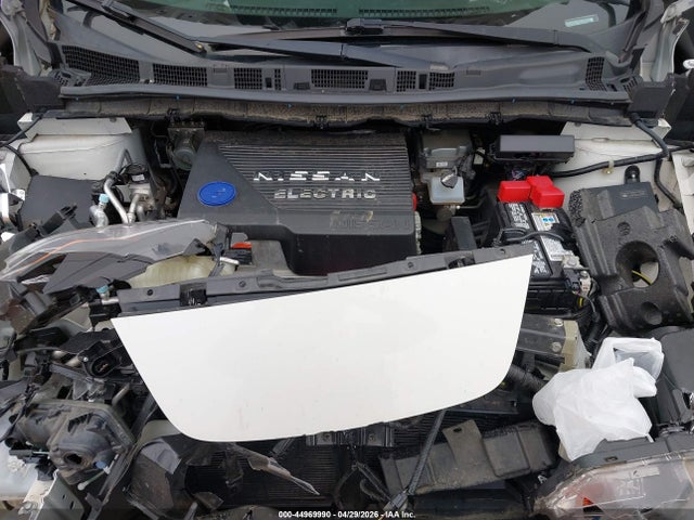 1N4AZ1CP7KC303311 Nissan Leaf Sl