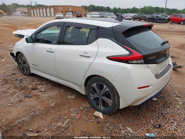 1N4AZ1CP7KC303311 Nissan Leaf Sl