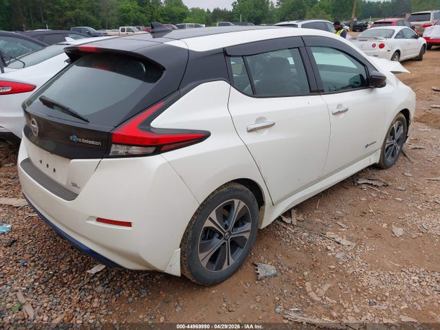 1N4AZ1CP7KC303311 Nissan Leaf Sl