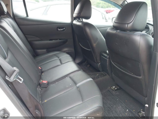 1N4AZ1CP7KC303311 Nissan Leaf Sl