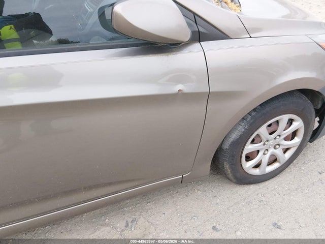 Продажа на аукционе авто 2014 Hyundai Accent Gls, vin: KMHCT4AE8EU700804, номер лота: 44969997