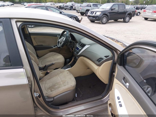 Продажа на аукционе авто 2014 Hyundai Accent Gls, vin: KMHCT4AE8EU700804, номер лота: 44969997