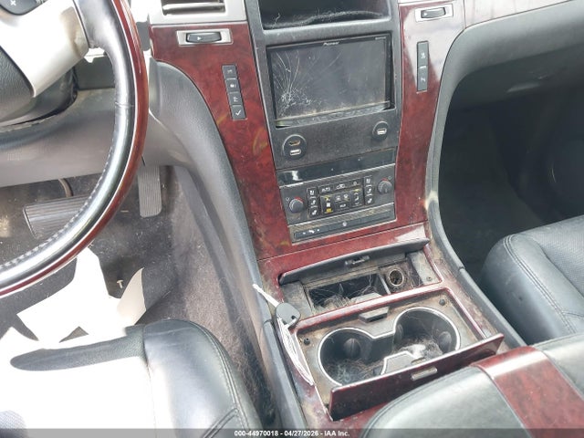 2007 Cadillac Escalade Standard მანქანა იყიდება აუქციონზე, vin: 1GYFK63877R328637, აუქციონის ნომერი: 44970018