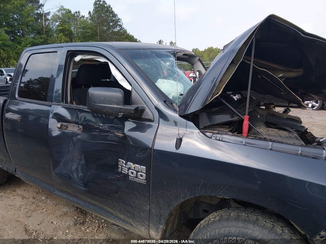 44970020 :رقم المزاد ، 1C6RR6FG5KS526451 vin ، 2019 Ram 1500 Classic Tradesman  4x2 6'4 Box مزاد بيع