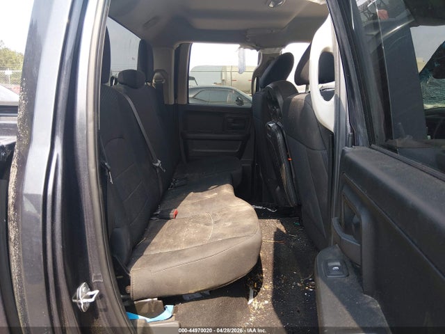 44970020 :رقم المزاد ، 1C6RR6FG5KS526451 vin ، 2019 Ram 1500 Classic Tradesman  4x2 6'4 Box مزاد بيع