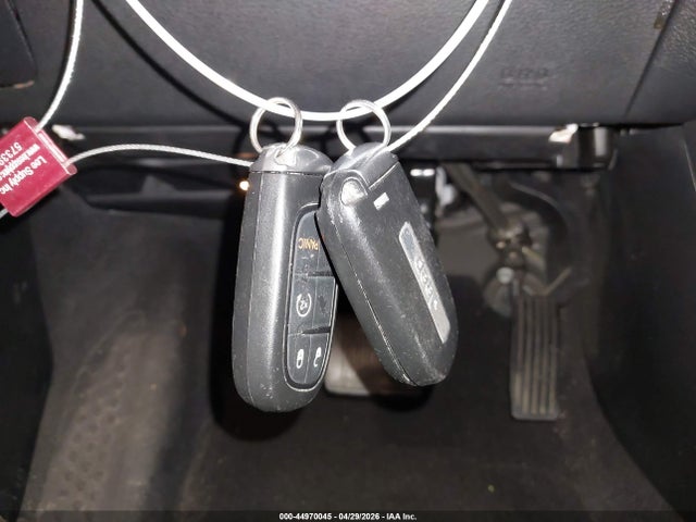 44970045 :رقم المزاد ، 1C4PJMLX5LD593752 vin ، 2020 Jeep Cherokee Altitude 4x4 مزاد بيع
