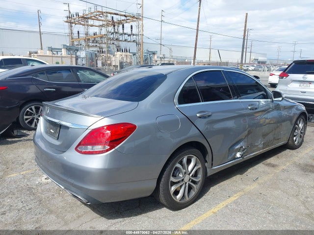 2015 Mercedes-benz C 300 მანქანა იყიდება აუქციონზე, vin: 55SWF4JB1FU068235, აუქციონის ნომერი: 44970062